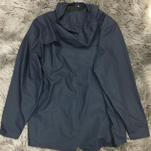 Rains | Unisex Rain Jacket | Navy | Size M/L - Picture 3 of 3